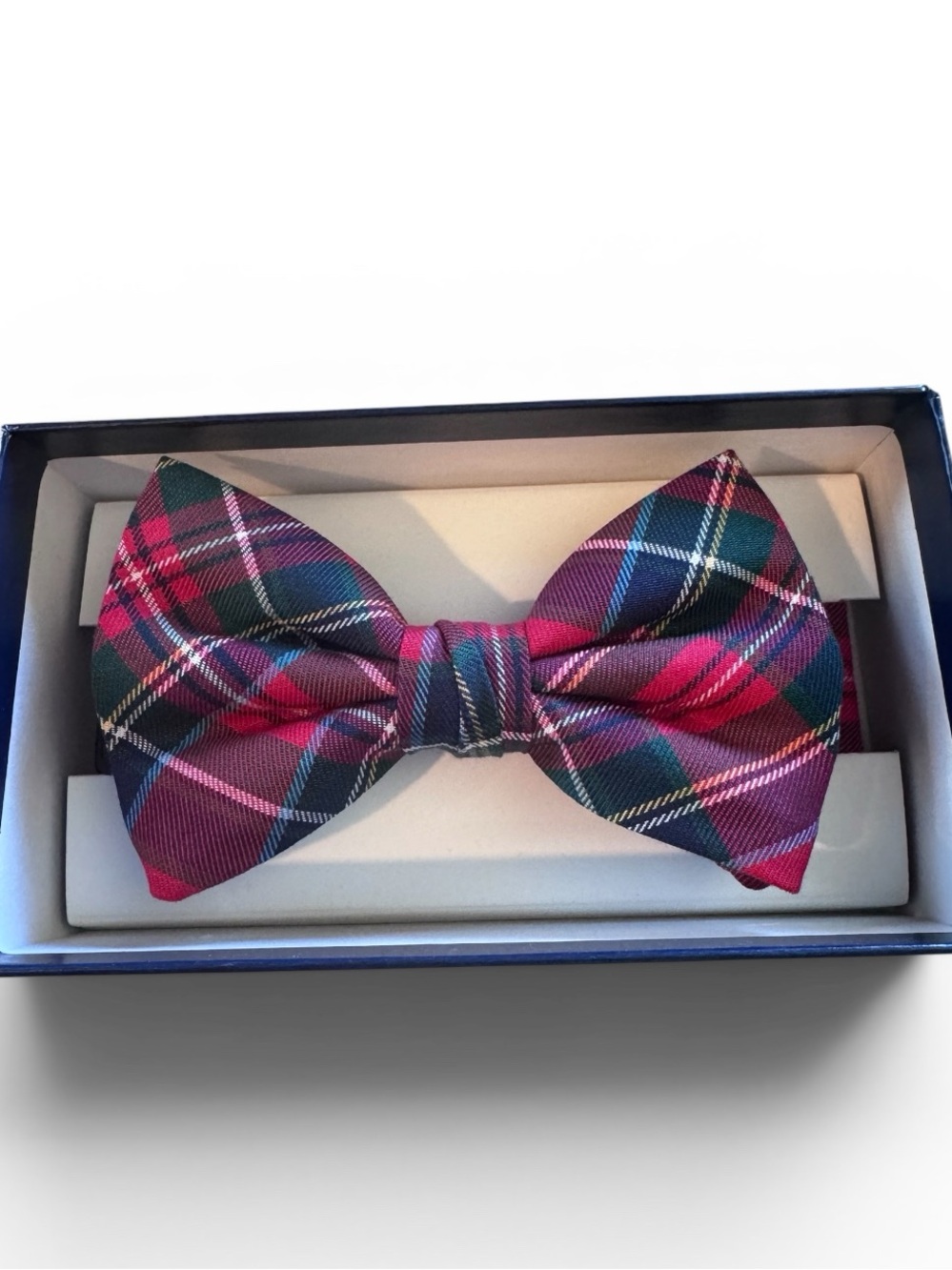 Vineyard Vines Boys Red Plaid, Pre-Tied Bow Tie